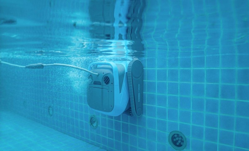 泳池清洗機(jī)器人